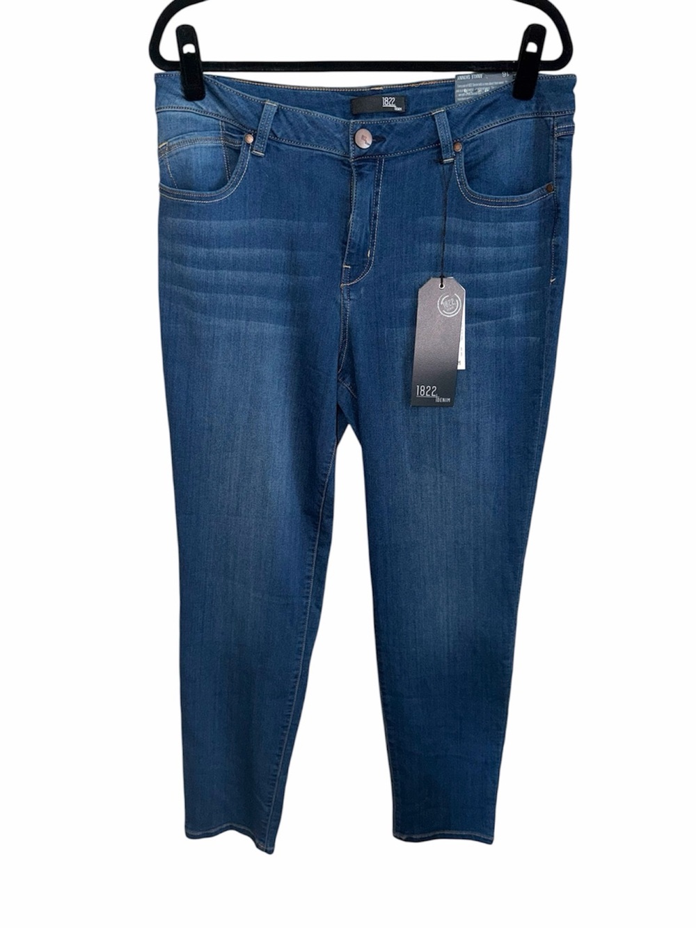 𝟏𝟖𝟐𝟐 𝐃𝐄𝐍𝐈𝐌 | NWT STRETCHY DENIM HIGH WAISTED SKINNY JEANS